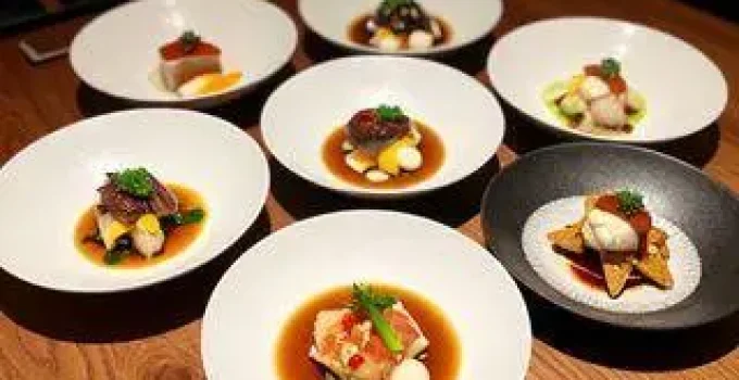 restaurantes de cozinha japonesa, italiana e francesa
