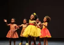 espetáculo infantil quando anoitece